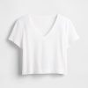 Kurzes T-Shirt aus Leinenmischung mit V-Ausschnitt Kurzes T-Shirt aus Leinenmischung mit V-Ausschnitt