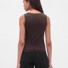 Kurzes Tanktop mit Wasserfallausschnitt