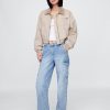 Lockere Cargojeans im Stil der 90er mit mittelhohem Bund Lockere Cargojeans im Stil der 90er mit mittelhohem Bund