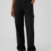 Lockere Cargojeans im Stil der 90er mit mittelhohem Bund Lockere Cargojeans im Stil der 90er mit mittelhohem Bund