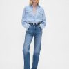 Lockere, gerade geschnittene Jeans mit hohem Bund Lockere, gerade geschnittene Jeans mit hohem Bund