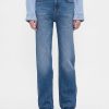 Lockere, gerade geschnittene Jeans mit hohem Bund Lockere, gerade geschnittene Jeans mit hohem Bund