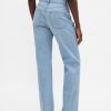 Lockere, gerade geschnittene Jeans mit hohem Bund Lockere, gerade geschnittene Jeans mit hohem Bund