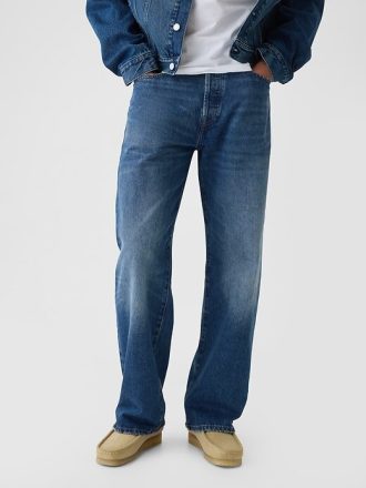 Lockere Jeans im 90er-Jahre-Stil