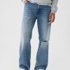 Lockere Jeans im 90er-Jahre-Stil Lockere Jeans im 90er-Jahre-Stil