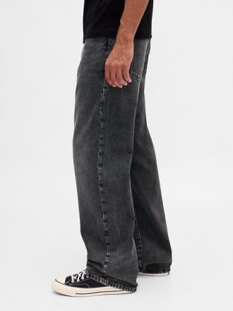 Lockere Jeans im 90er-Jahre-Stil