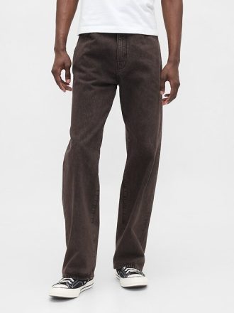 Lockere Jeans im 90er-Jahre-Stil