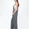 Lockerer Overall aus gestreiftem Denim