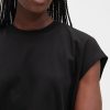 Lockeres, kurzes T-Shirt aus Supima®-Baumwolle Lockeres, kurzes T-Shirt aus Supima®-Baumwolle