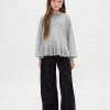 Lässiger Schößchenpullover für Kinder Lässiger Schößchenpullover für Kinder