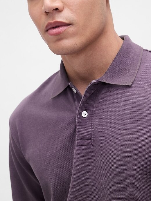 Lässiges Piqué-Poloshirt Lässiges Piqué-Poloshirt
