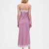 Maxi-Slip-Kleid mit Spitzenbesatz Maxi-Slip-Kleid mit Spitzenbesatz