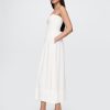 Maxikleid aus Baumwollgaze mit gemischten Materialien Maxikleid aus Baumwollgaze mit gemischten Materialien