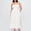 Maxikleid aus Baumwollgaze mit gemischten Materialien Maxikleid aus Baumwollgaze mit gemischten Materialien