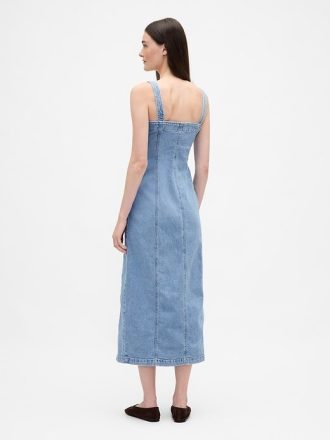 Maxikleid aus Denim mit Knopfleiste und Nähten