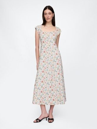 Maxikleid mit Flügelärmeln aus Leinenmischung