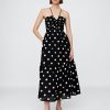 Maxikleid mit Neckholder und gerafftem Oberteil Maxikleid mit Neckholder und gerafftem Oberteil