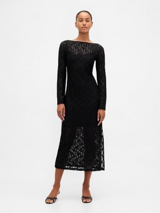 Maxikleid mit Spitzenärmeln
