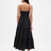 Maxikleid mit Stufendesign und Bindeband vorn Maxikleid mit Stufendesign und Bindeband vorn