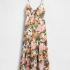 Maxikleid mit Stufendesign und Bindeband vorn Maxikleid mit Stufendesign und Bindeband vorn