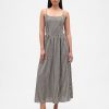 Maxikleid mit tiefer Taille
