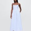 Maxikleid mit tiefer Taille Maxikleid mit tiefer Taille