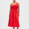Maxikleid mit tiefer Taille aus Mischgewebe Maxikleid mit tiefer Taille aus Mischgewebe