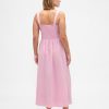 Maxikleid mit tiefer Taille und Nähten