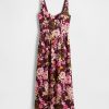 Maxikleid mit tiefer Taille und Nähten