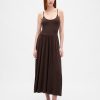 Maxikleid mit U-Ausschnitt
