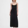Maxikleid mit U-Ausschnitt