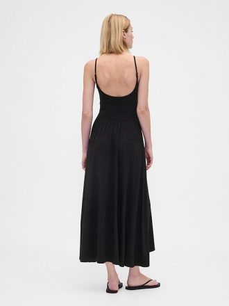 Maxikleid mit U-Ausschnitt