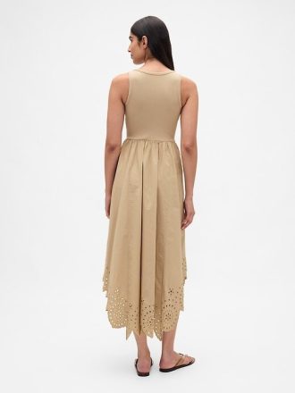 Midikleid aus gemischten Materialien mit Taschentuchsaum