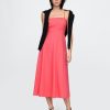 Midikleid aus Leinenmischung mit Wellenkante