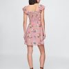Minikleid aus Crêpe mit Flatterärmeln Minikleid aus Crêpe mit Flatterärmeln