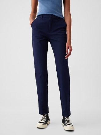 Mittelhohe BiStretch-Knöchelhose mit schmaler Passform