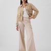 Mittelhohe Cargo-Baggy-Khakis Mittelhohe Cargo-Baggy-Khakis