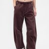 Mittelhohe Twill-Hose mit bequemem Hufeisenschnitt Mittelhohe Twill-Hose mit bequemem Hufeisenschnitt