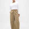 Mittelhohe Twill-Hose mit bequemem Hufeisenschnitt Mittelhohe Twill-Hose mit bequemem Hufeisenschnitt