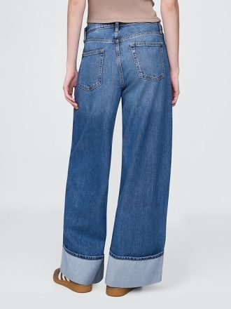 Mittelhohe, ultraweiche Baggy-Jeans mit Umschlag