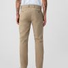 Moderne Khakihosen im Skinny Fit