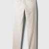 Moderne Khakihosen im Skinny Fit