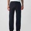 Moderne Khakis im Relaxed Fit Moderne Khakis im Relaxed Fit