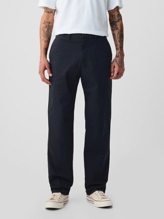 Moderne Khakis im Relaxed Fit