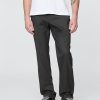 Moderne Khakis im Relaxed Fit Moderne Khakis im Relaxed Fit