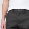 Moderne Khakis im Relaxed Fit Moderne Khakis im Relaxed Fit