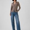 Modernes Button-Down-Hemd