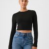 Modernes Crop-T-Shirt