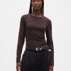 Modernes Crop-T-Shirt