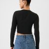 Modernes Crop-T-Shirt